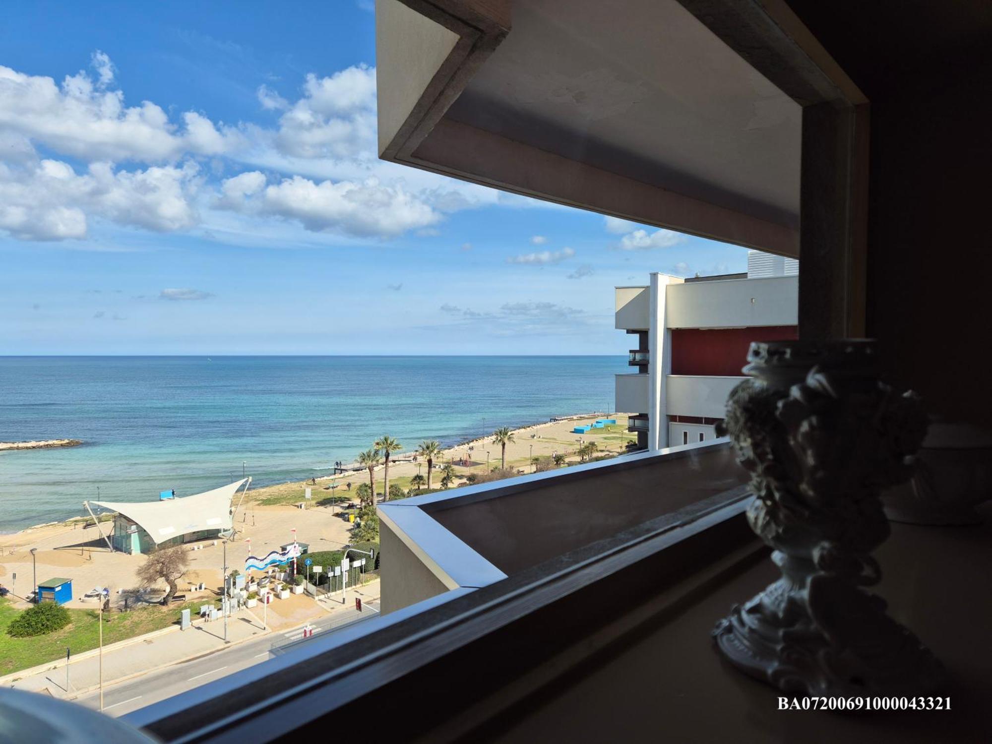 בארי Front Beach Apartment - 3 Bedrooms מראה חיצוני תמונה